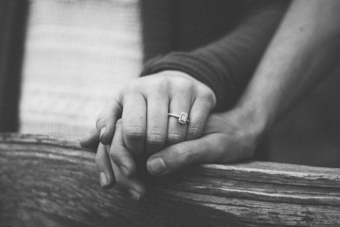 If you're looking for a spouse, you should say this powerful novena prayer.