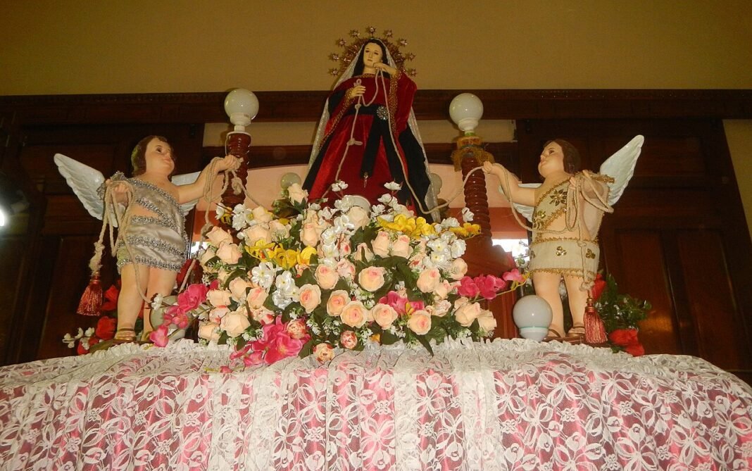 How this prayer to Our Lady, Undoer of Knots, can set you free