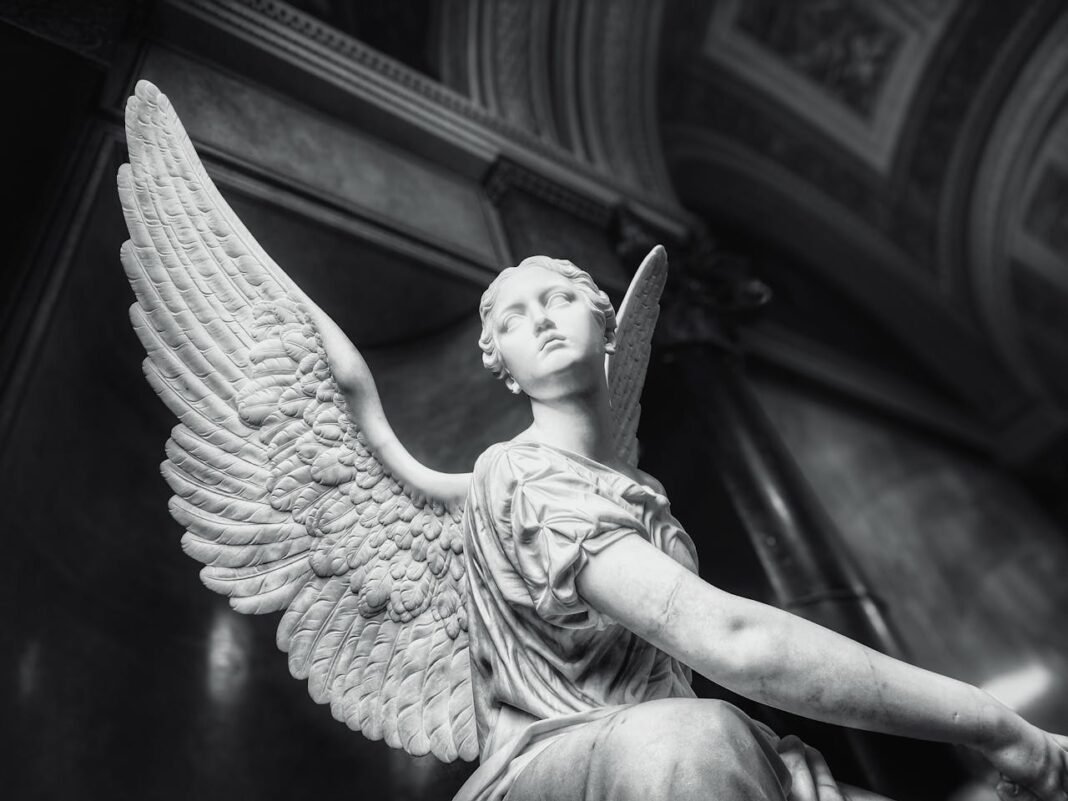 Powerful prayer to your Guardian Angel for protection from all evil