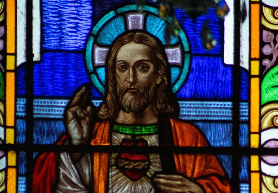 Consecrate your marriage to the Sacred Heart of Jesus with this prayer