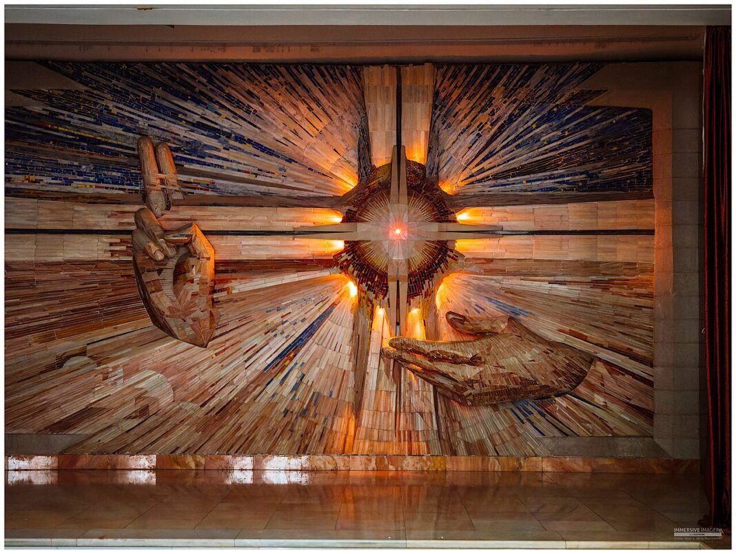 How do you consecrate yourself to the Sacred Heart of Jesus?