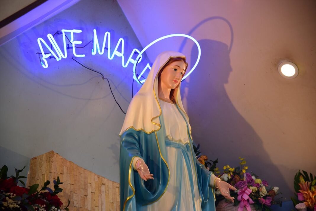 Take refuge in Mary with this prayer — none of this sorrow is new to her