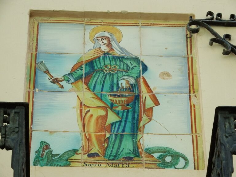 AND TODAY WE CELEBRATE... Saint of the Day: St. Martha (WEDNESDAY, JULY 29)