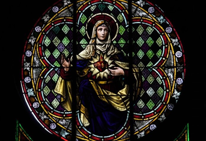 A Prayer of Intercession to the Immaculate Heart of Mary