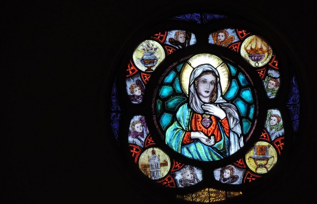 Offer your day through the Immaculate Heart of Mary with this prayer
