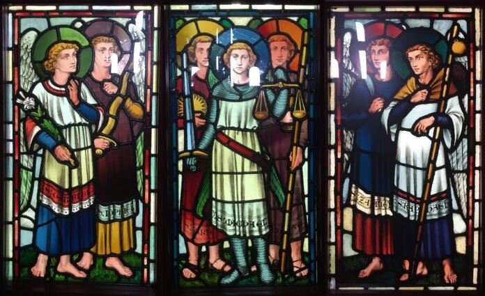 Protect your family with this prayer to the Archangels