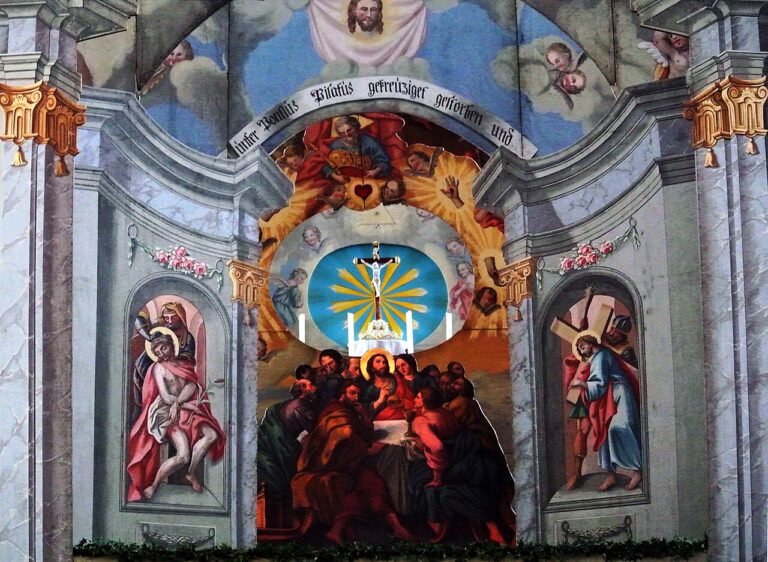 A powerful collection of prayers to the Holy Wounds of Christ