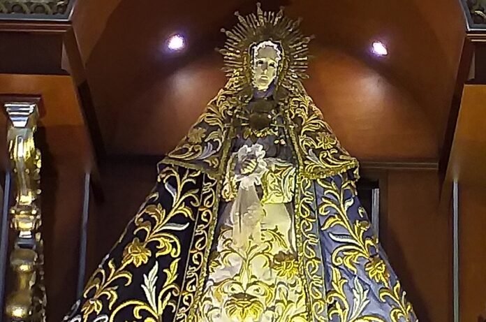 10 Ways to honor Our Lady of Sorrows this September