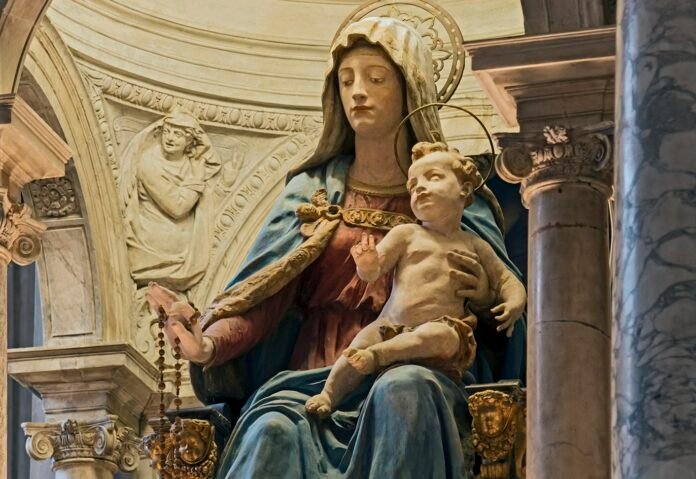 AND TODAY WE CELEBRATE... Saint of the Day: Our Lady of the Rosary (WEDNESDAY, OCTOBER 7)