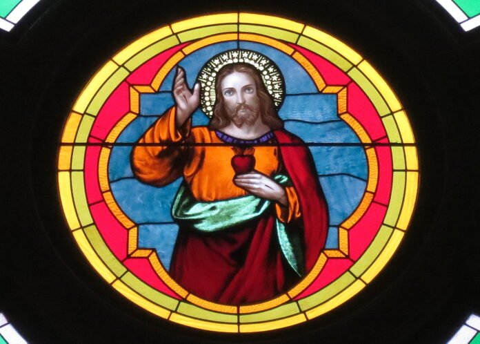 Unite your heart with Jesus’s heart with these short prayers