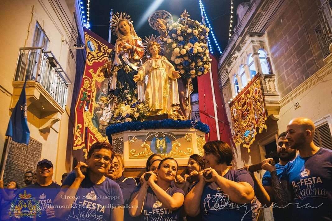 AND TODAY WE CELEBRATE… The Feast of the Holy Family