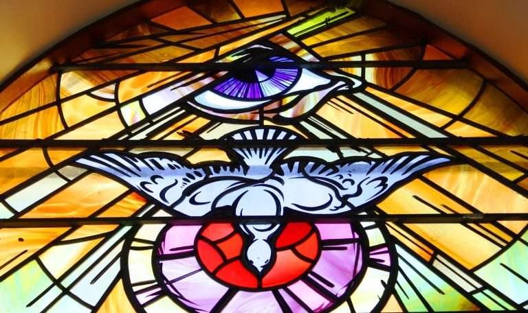 Prayer to the Holy Spirit before reading the Bible