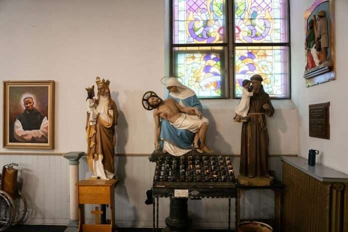 Catholic Evening Prayer for Tuesday, October 26