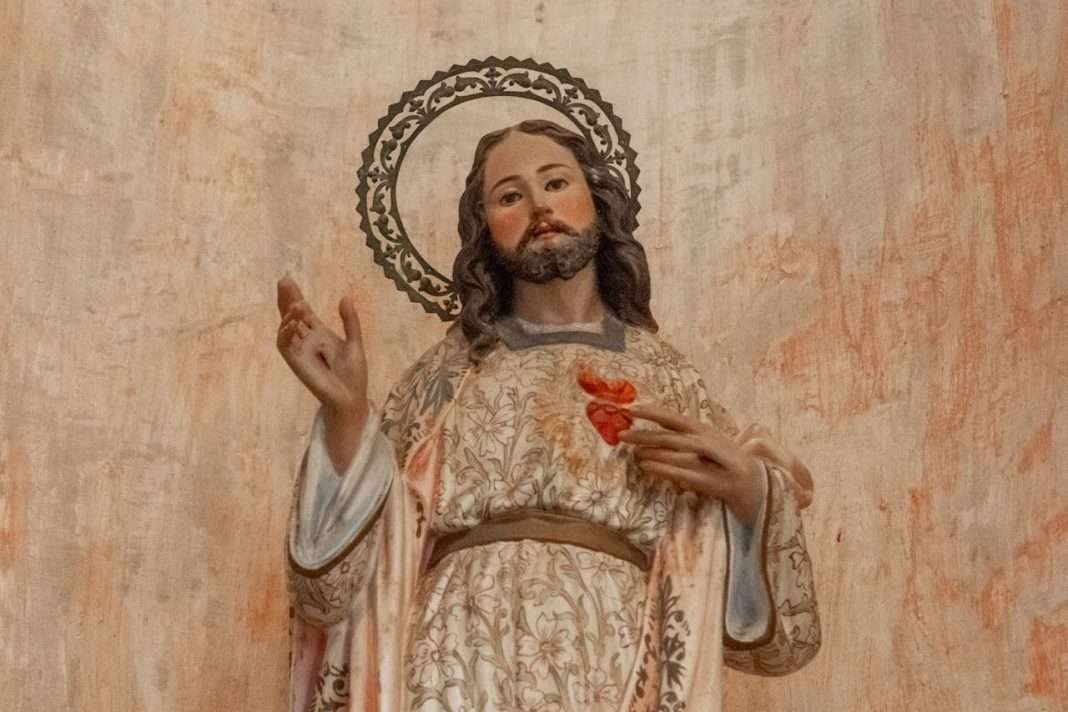 Efficacious Novena to the Sacred Heart of Jesus