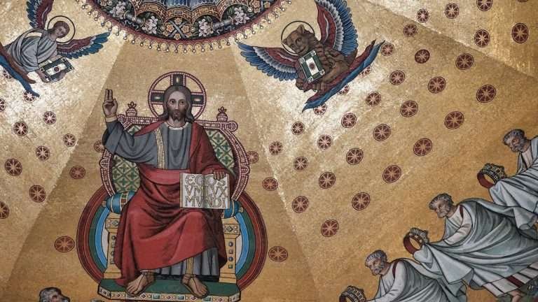 Whoever spreads devotion to My Holy Face is Saved (With Prayers)