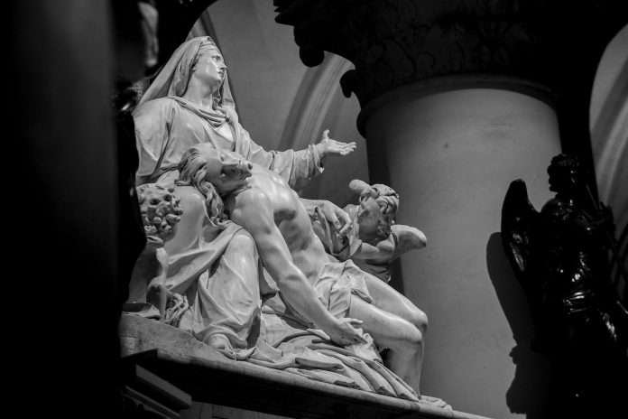 laura-chouette-tYwfXP6ng7Q-unsplash Prayer for the Morning (Thursday, December 2)