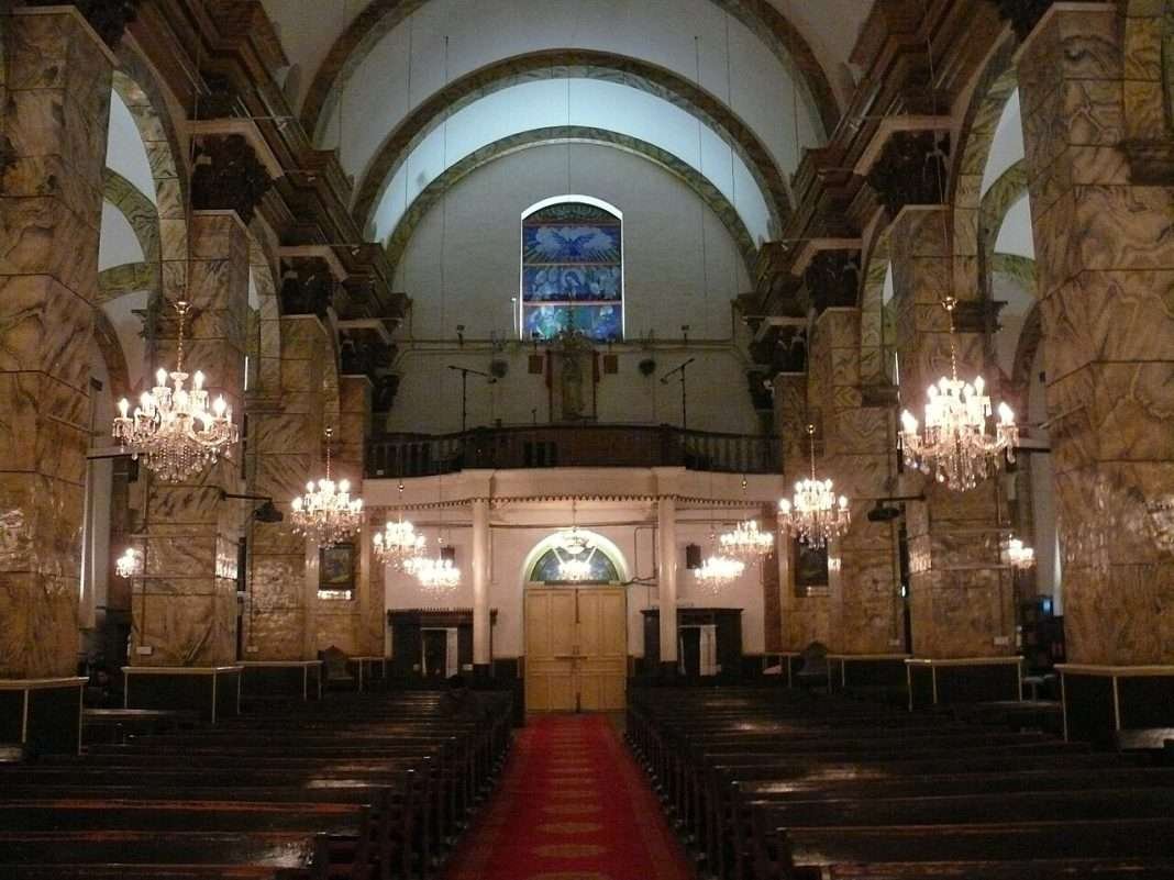 Beijing Cathedral reopens after 6 months: 101 catechumens baptized