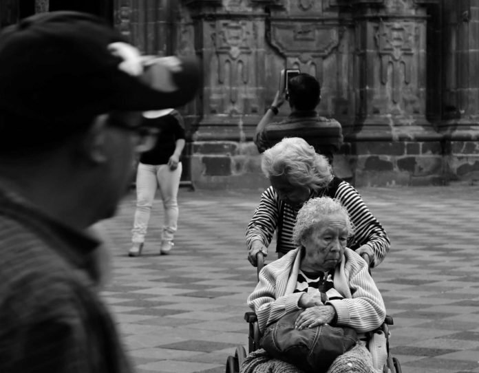 Vatican Grants Plenary Indulgence for World Day Celebrations in Honor of Grandparents and the Elderly