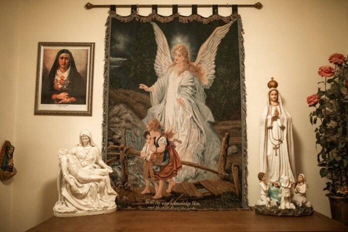 Traditional Daily Guardian Angel Prayer