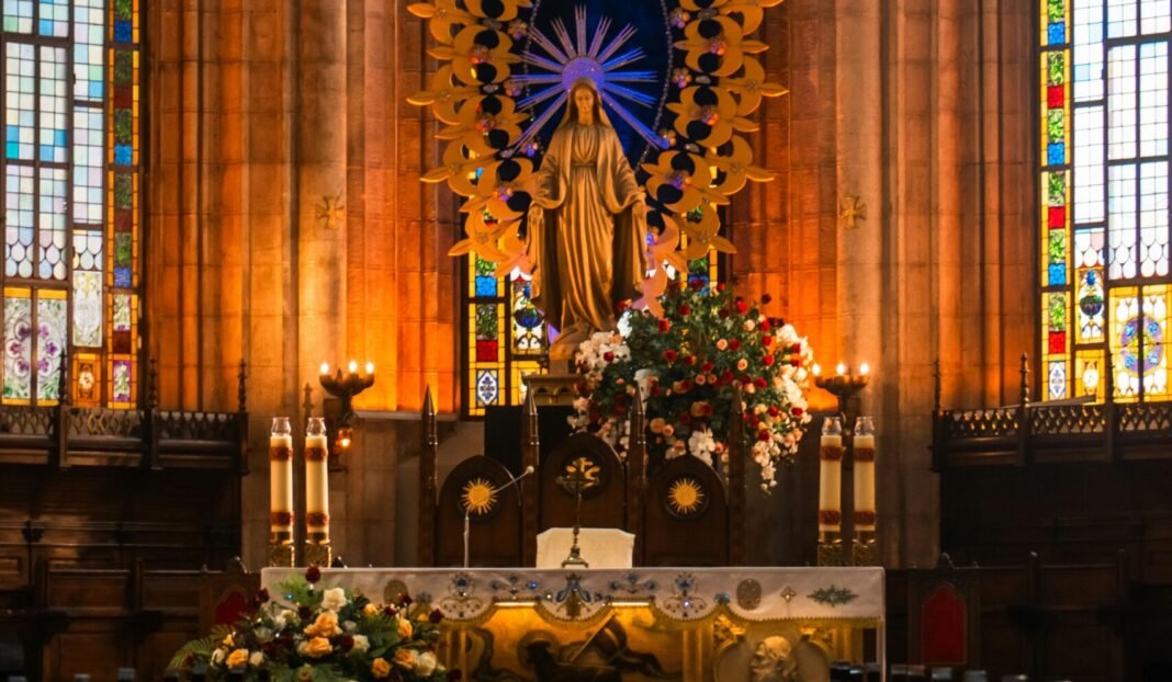 Prayer to the Blessed Virgin Mary after Holy Communion